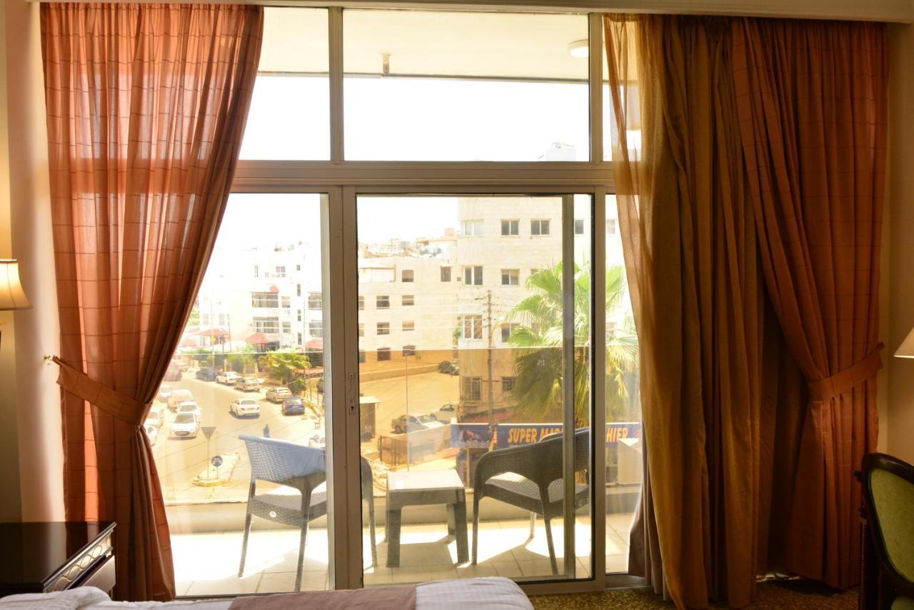 Rakeen Hotel Amman Exterior photo